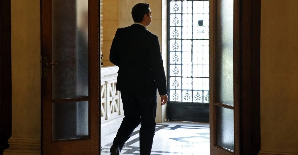 Η «τρόικα» του Α. Τσίπρα που αναλαμβάνει όλες τις μυστικές αποστολές – Διαβάστε ποιοι κανονίζουν για όλους εμάς